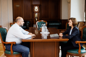 Maia Sandu a discutat cu ministrul Energiei despre pregătirile de iarnă și evoluțiile din sectorul energetic